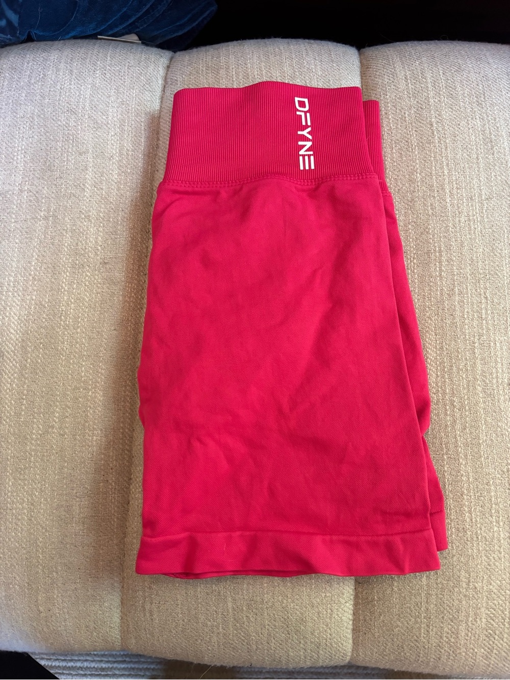 Dfyne dynamic shorts